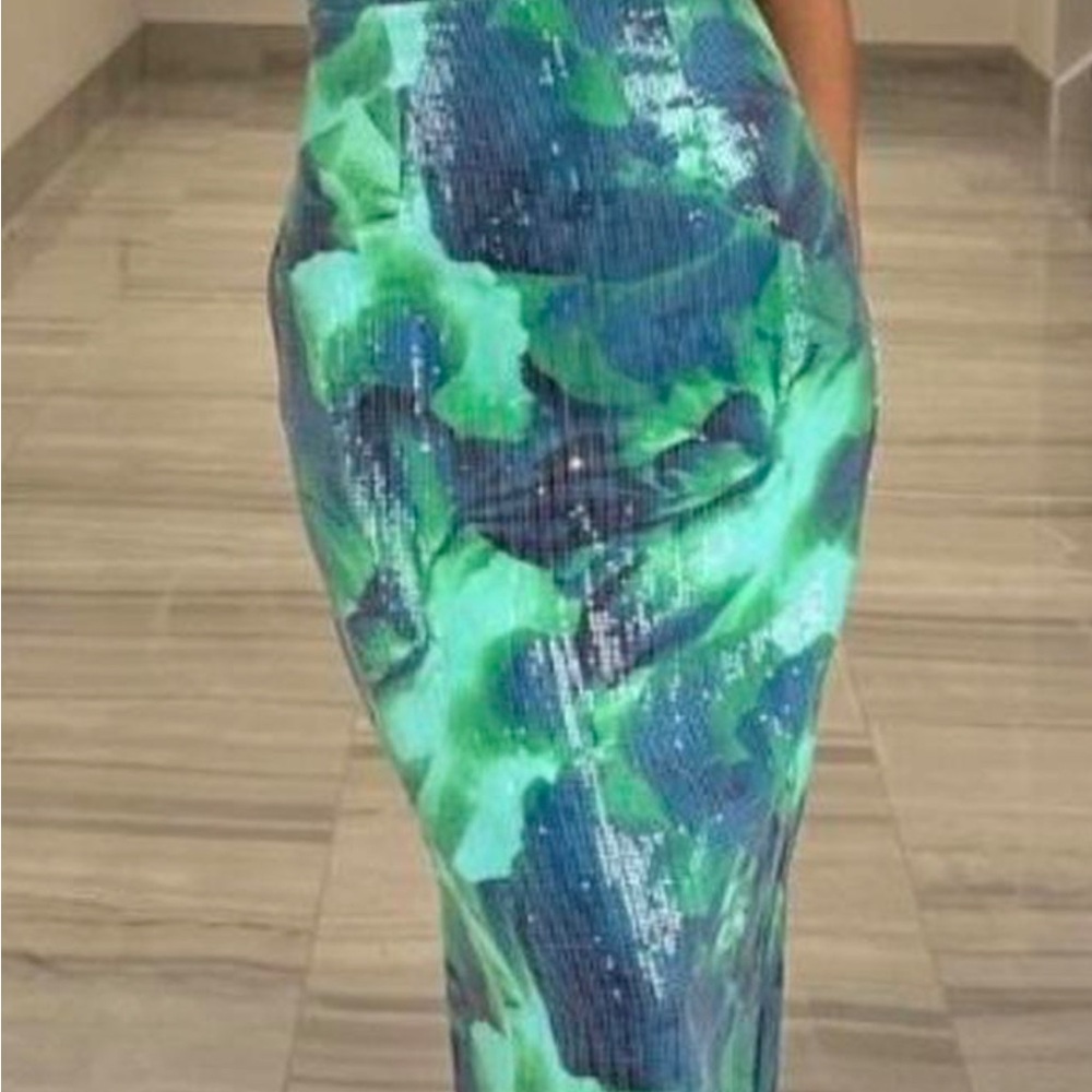 Strapless green and blue sequin floral dress - Picture 9 of 10